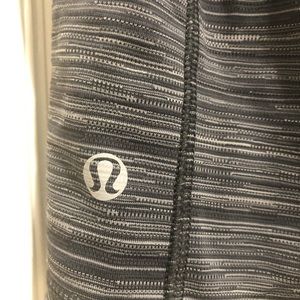 Lululemon shorts size 10
